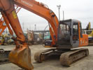 y HITACHI zExcavator