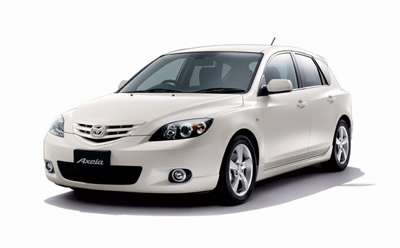 AXELA SEDAN MAZDA 1