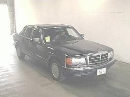 y BENZ zMERCEDES 560SEL